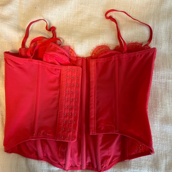 UO coral corset - Picture 3 of 4